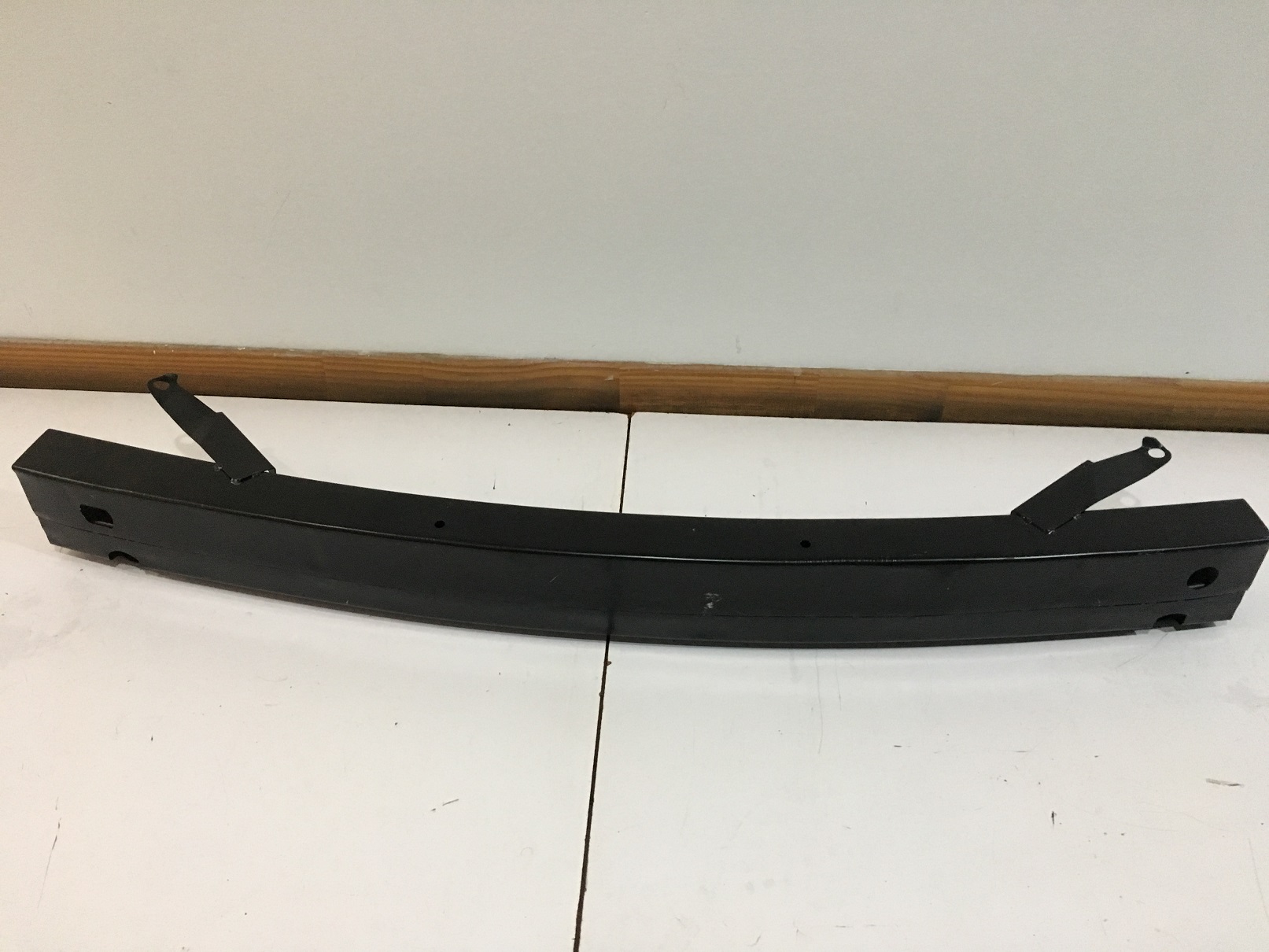 ALMA DE PARAGOLPE DEL COROLLA 2005-2014